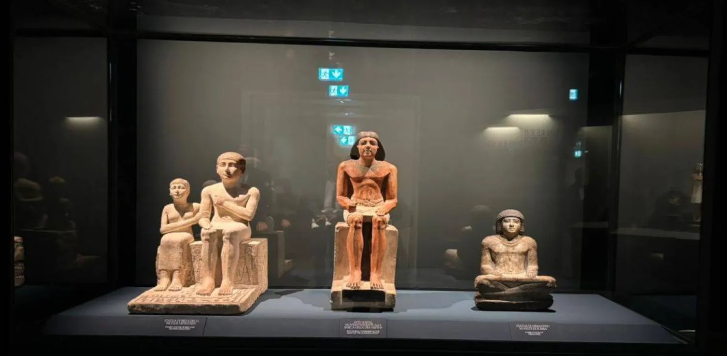 جانب من معروضات «كنوز الفراعنة» (وزارة السياحة والآثار)