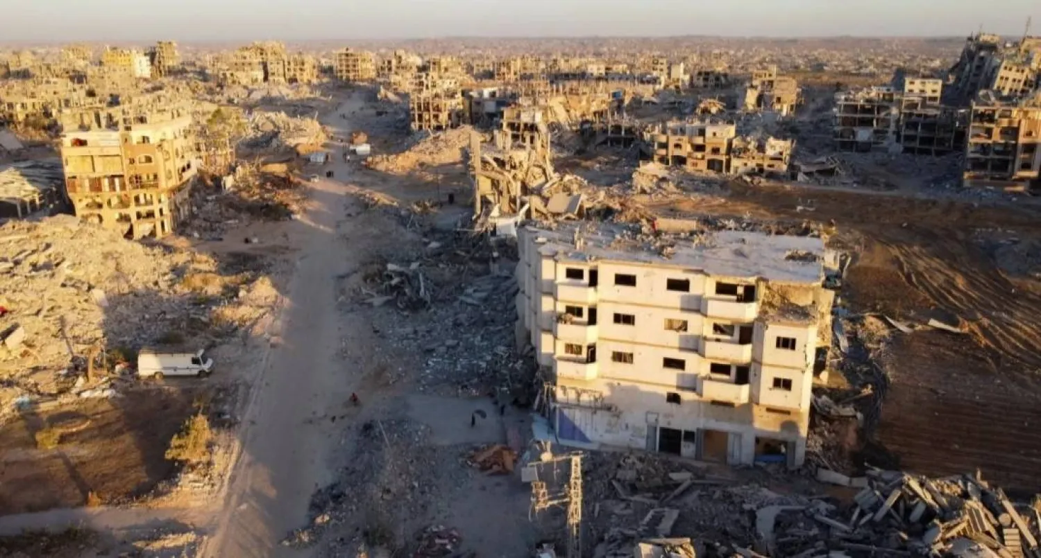 مبان مدمرة بقطاع غزة (رويترز)