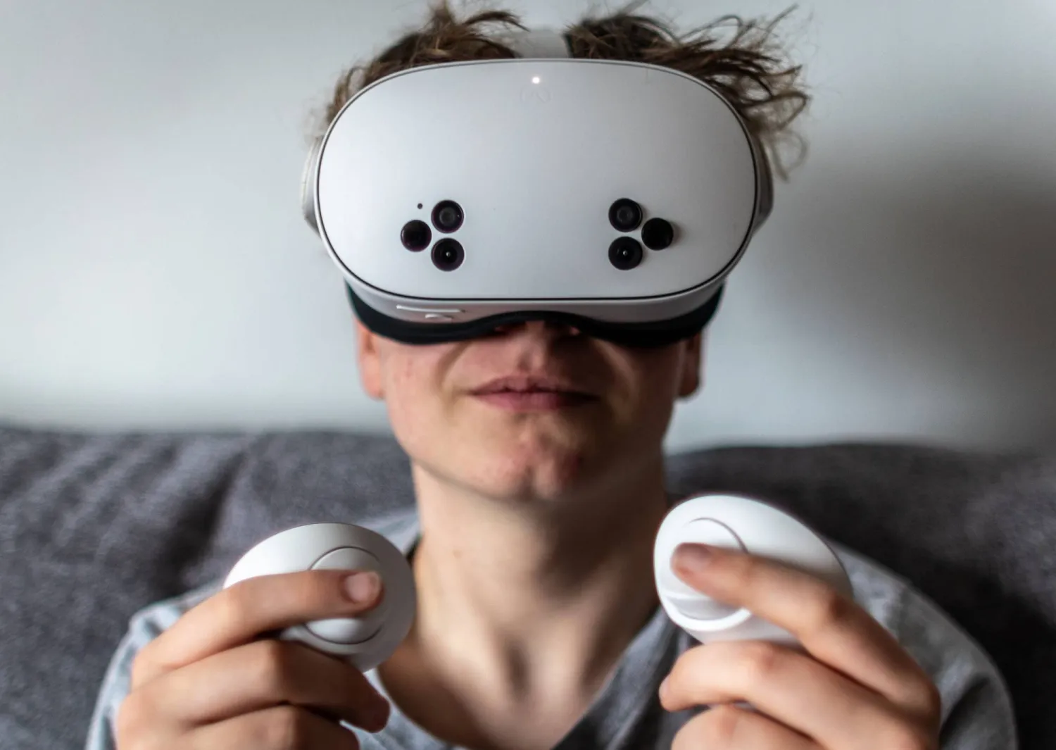 خوذة "ميتا كويست 3 أس"