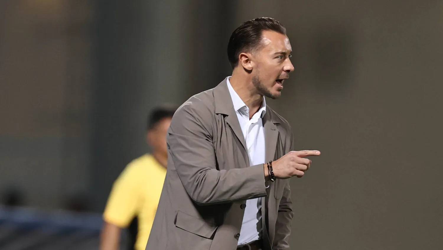 ماتياس يايسله مدرب الأهلي (تصوير: سعد العنزي) 