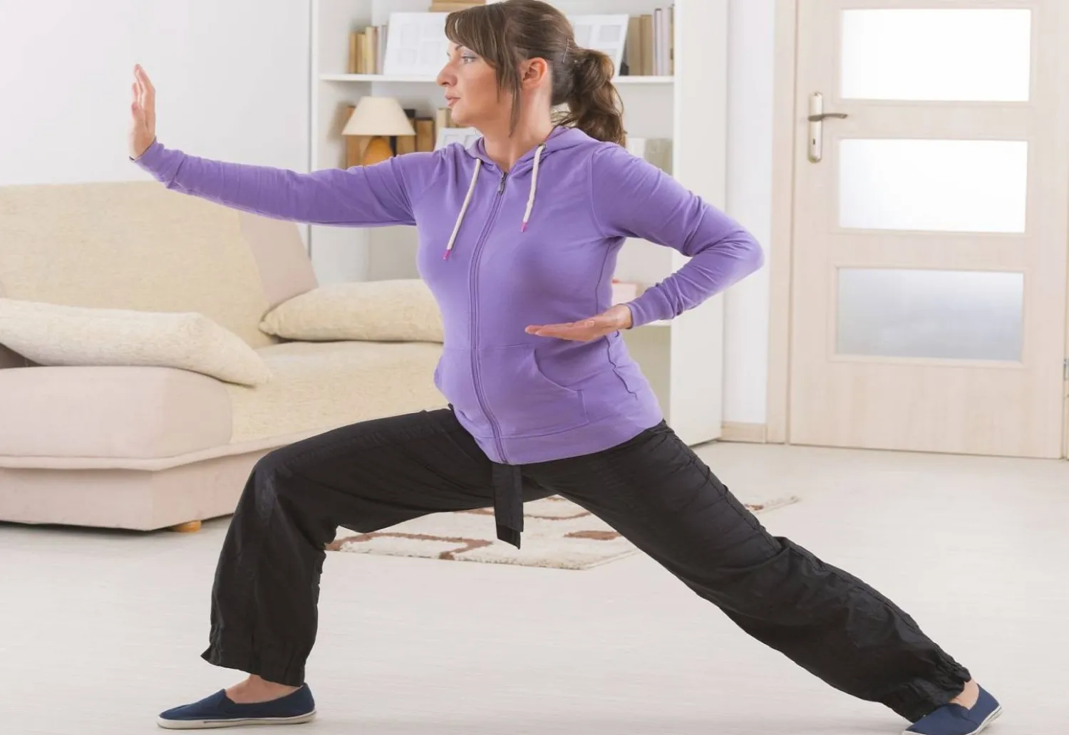 تمارين «تاي تشي» تعتمد على حركات بطيئة ومنسقة مع التنفس العميق والتركيز الذهني (جامعة هارفارد)