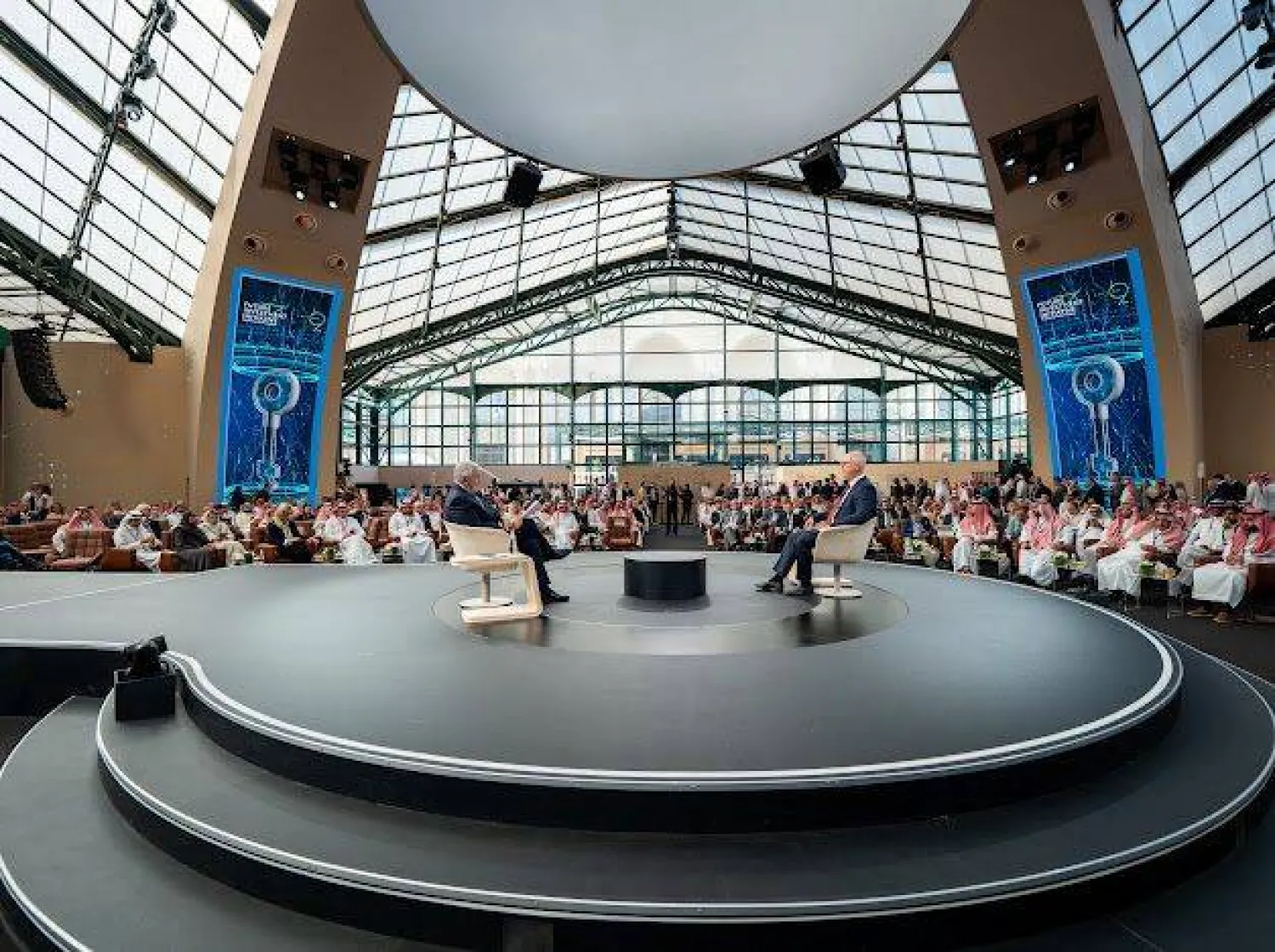 الرئيس التنفيذي لـ«صندوق الاستثمار الروسي» متحدثاً خلال جلسة حوارية في مؤتمر «مبادرة مستقبل الاستثمار»... (موقع المؤتمر)