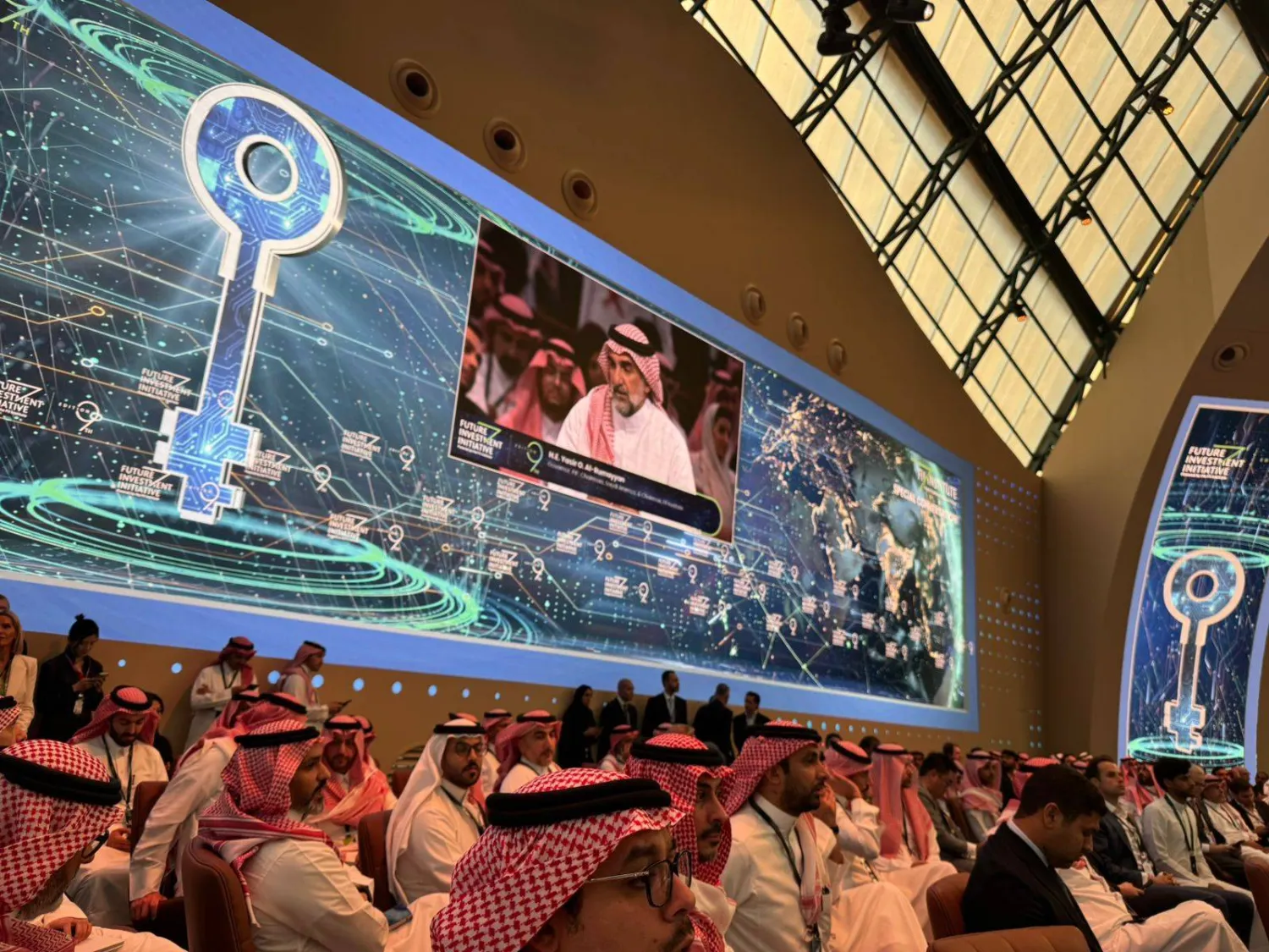 الرميان يتحدث في إحدى جلسات مؤتمر «مبادرة مستقبل الاستثمار» (الشرق الأوسط)