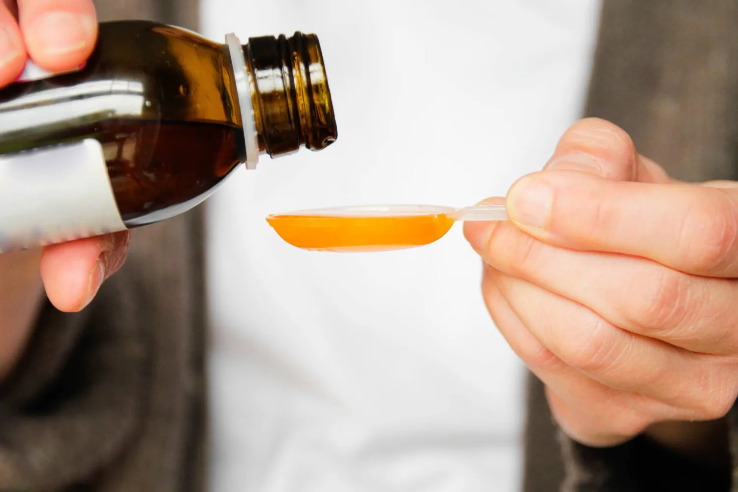 علاجات البرد البسيطة... تحمل مخاطر معقّدة