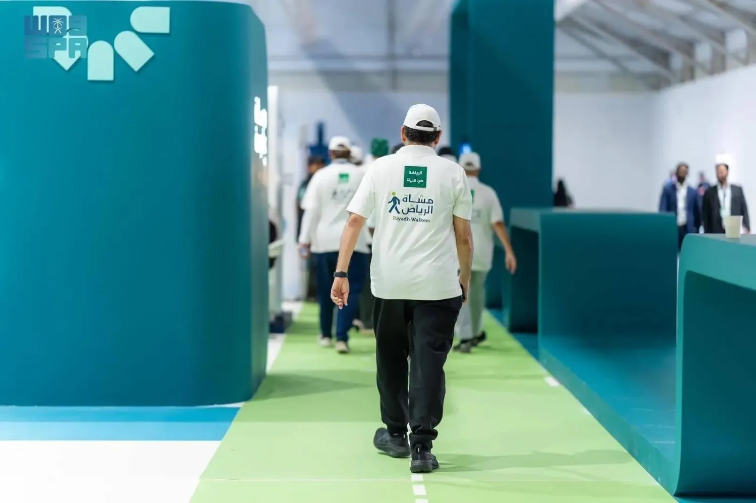 The “Walk 30” track in the Live Well Zone in Riyadh drew heavy interest at the eighth annual Global Health Exhibition. (SPA)