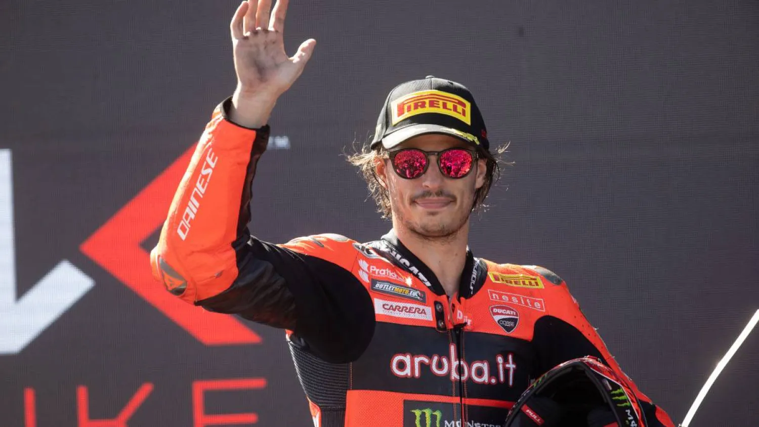 نيكولو بوليغا يستعد للمشاركة في «موتو جي بي» (سوبر سبورت)