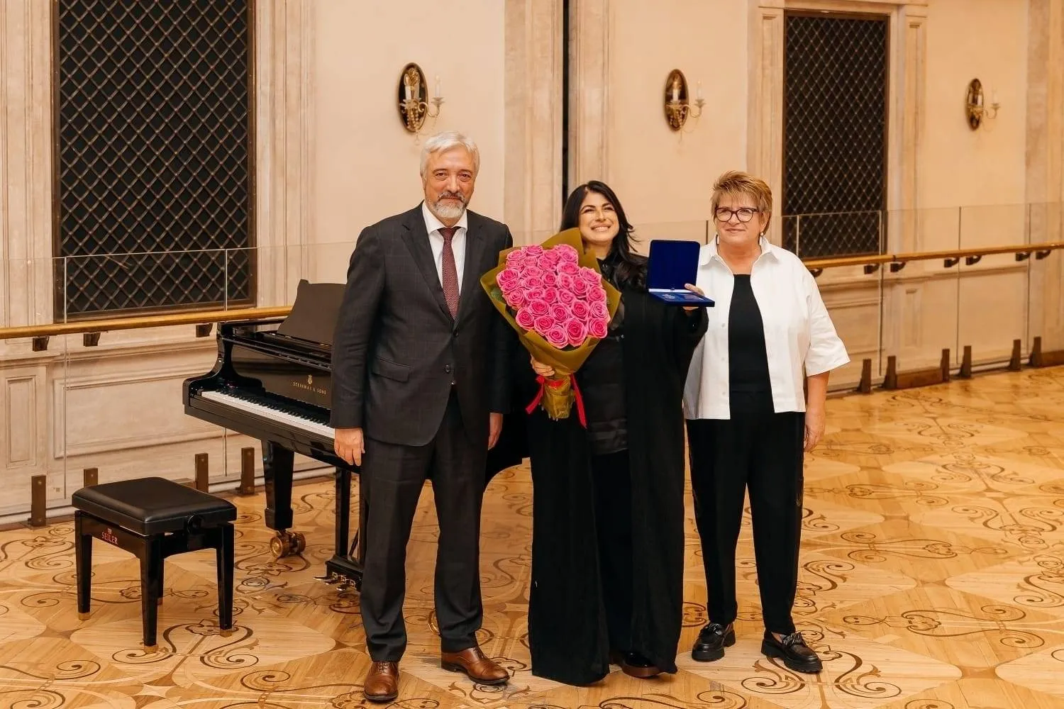 وسام الشرف الروسي للدكتورة هبة القواس (هبة القواس)