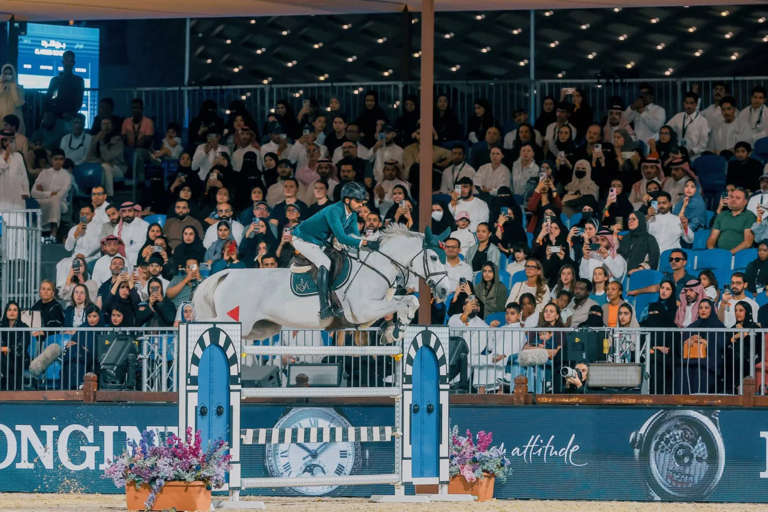 منافسات مثيرة شهدتها ثاني أيام البطولة (الشرق الأوسط)