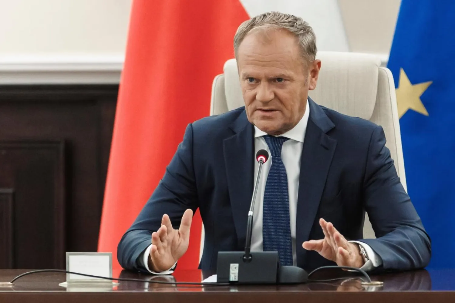 Donald Tusk, Britanya halkının Rusya'nın Ukrayna'yla savaşından sanıldığı kadar uzak olmadığı konusunda uyardı (AP)