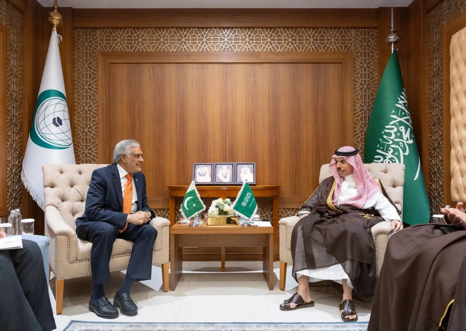 The Saudi and Pakistani FMs during a meeting in Jeddah in August. (Saudi Foreign Ministry) 