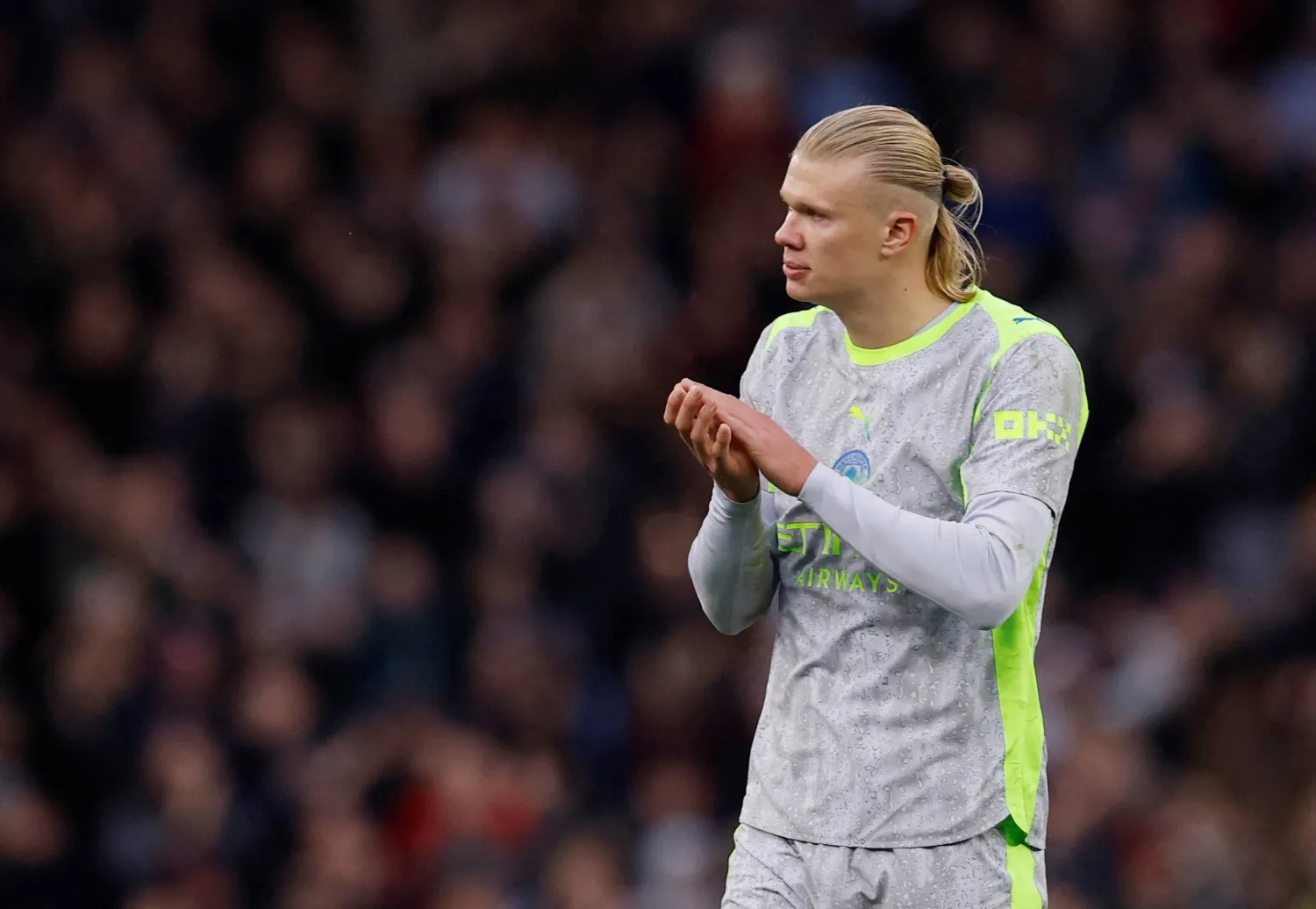 Football - Premier League - Aston Villa v Manchester City - Villa Park, Birmingham, Britain - October 26, 2025 Manchester City's Erling Haaland looks dejected after the match. (Action Images via Reuters)