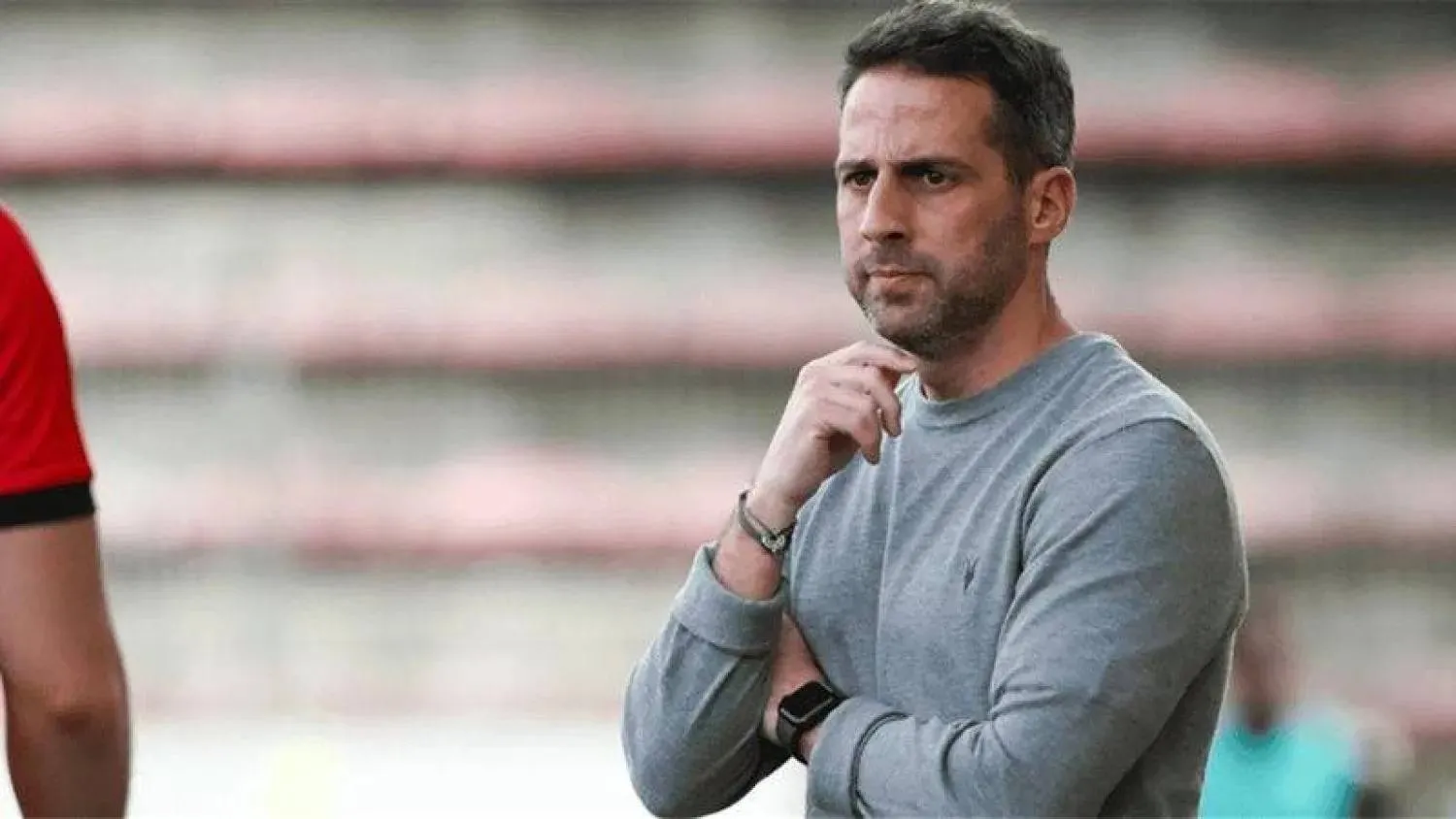 البلجيكي يانيك فيريرا أقيل من تدريب الزمالك (نادي الزمالك)