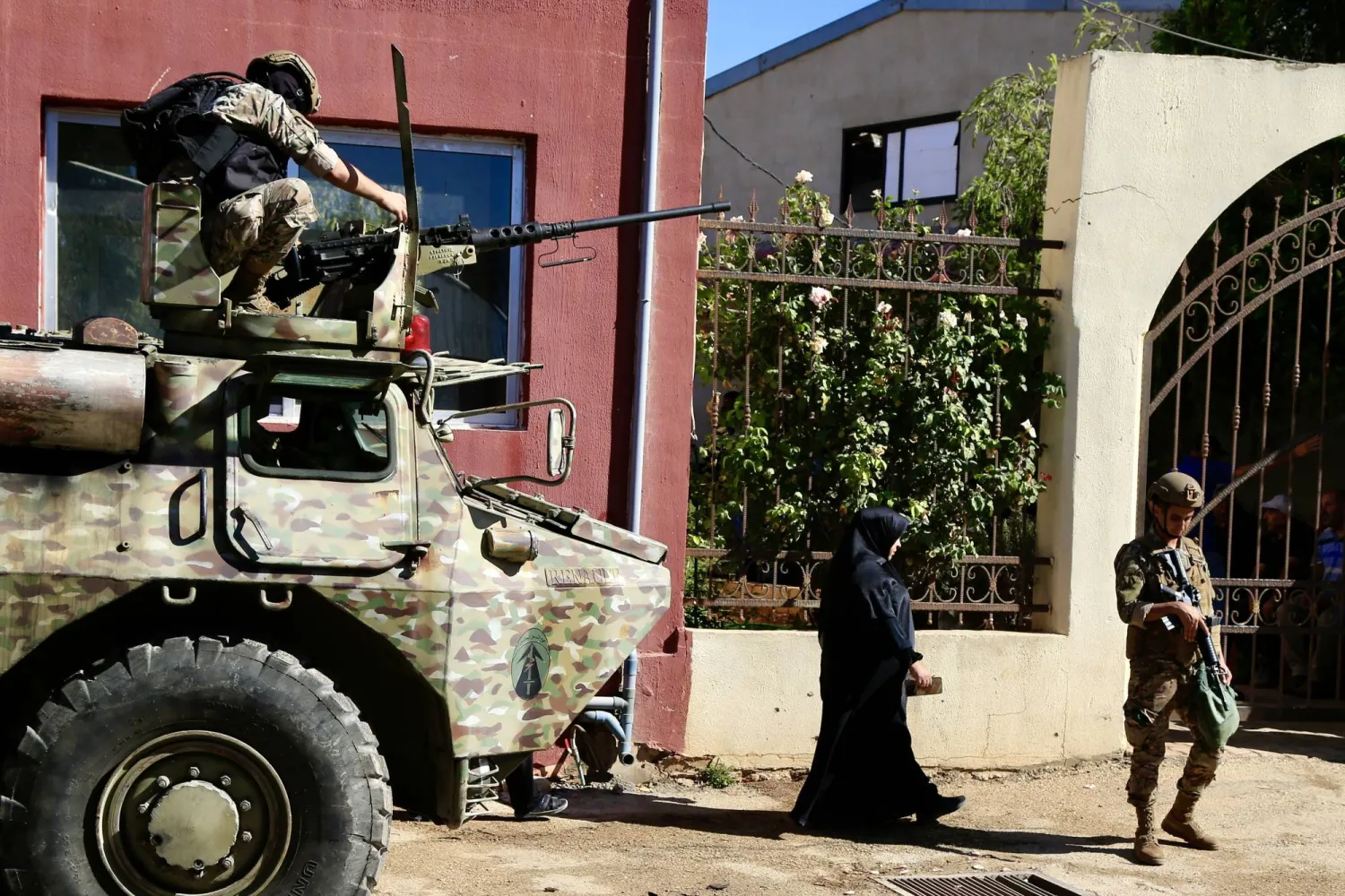 Lebanese army soldiers stand guard in the village of Blida in southern Lebanon, 30 October 2025. EPA/STRINGER