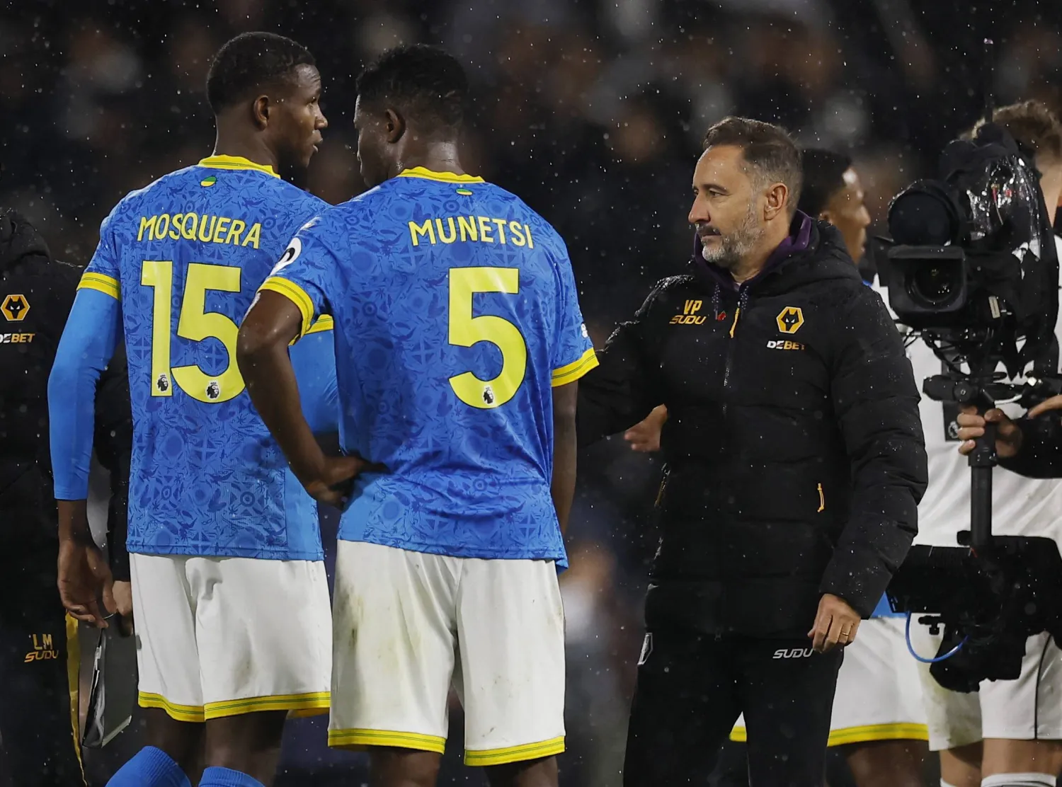 فيتور بيريرا (رويترز)