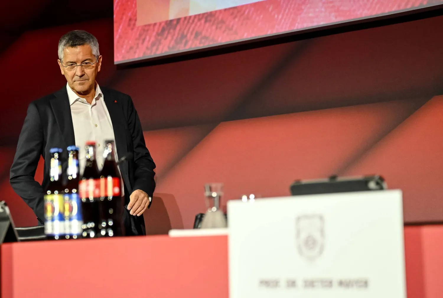 هربرت هاينر رئيساً لبايرن ميونيخ لولاية ثالثة (د.ب.أ)