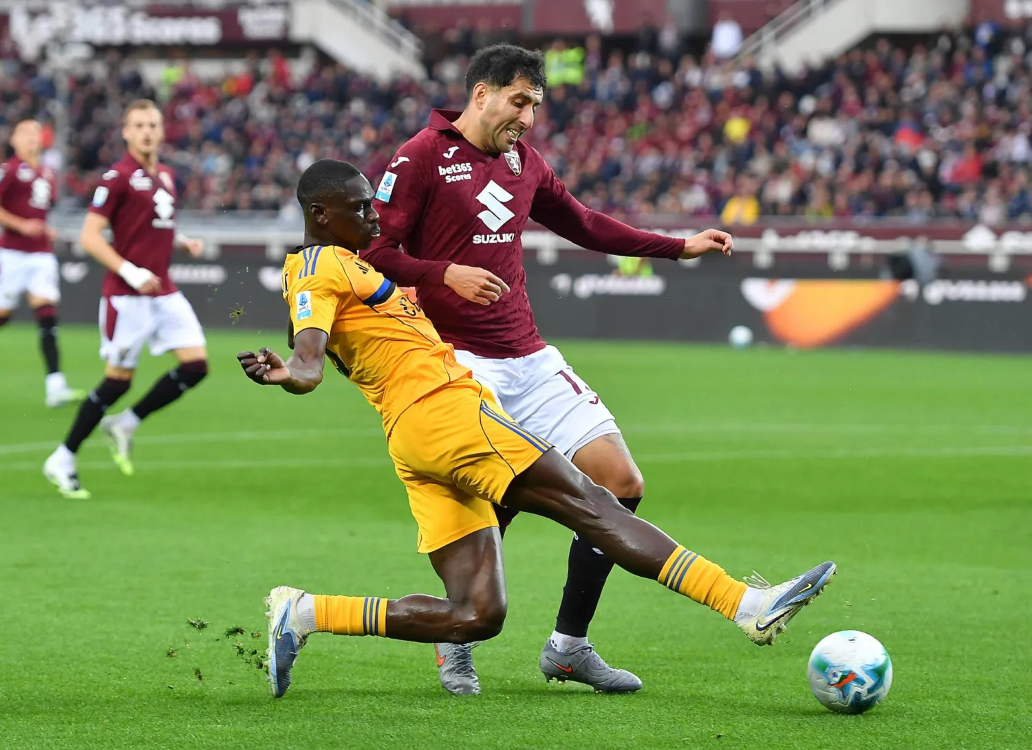 التعادل حكم مواجهة تورينو وبيزا في الدوري الإيطالي (إ.ب.أ)