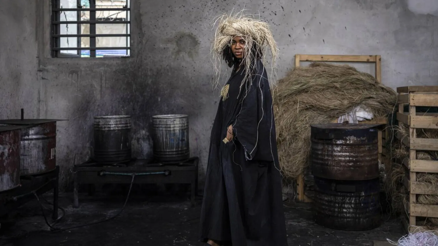 Abasiekeme Ukanireh, founder of Nigerian brand of Eki Kere, is known for incorporating raffia into her designs. OLYMPIA DE MAISMONT / AFP
