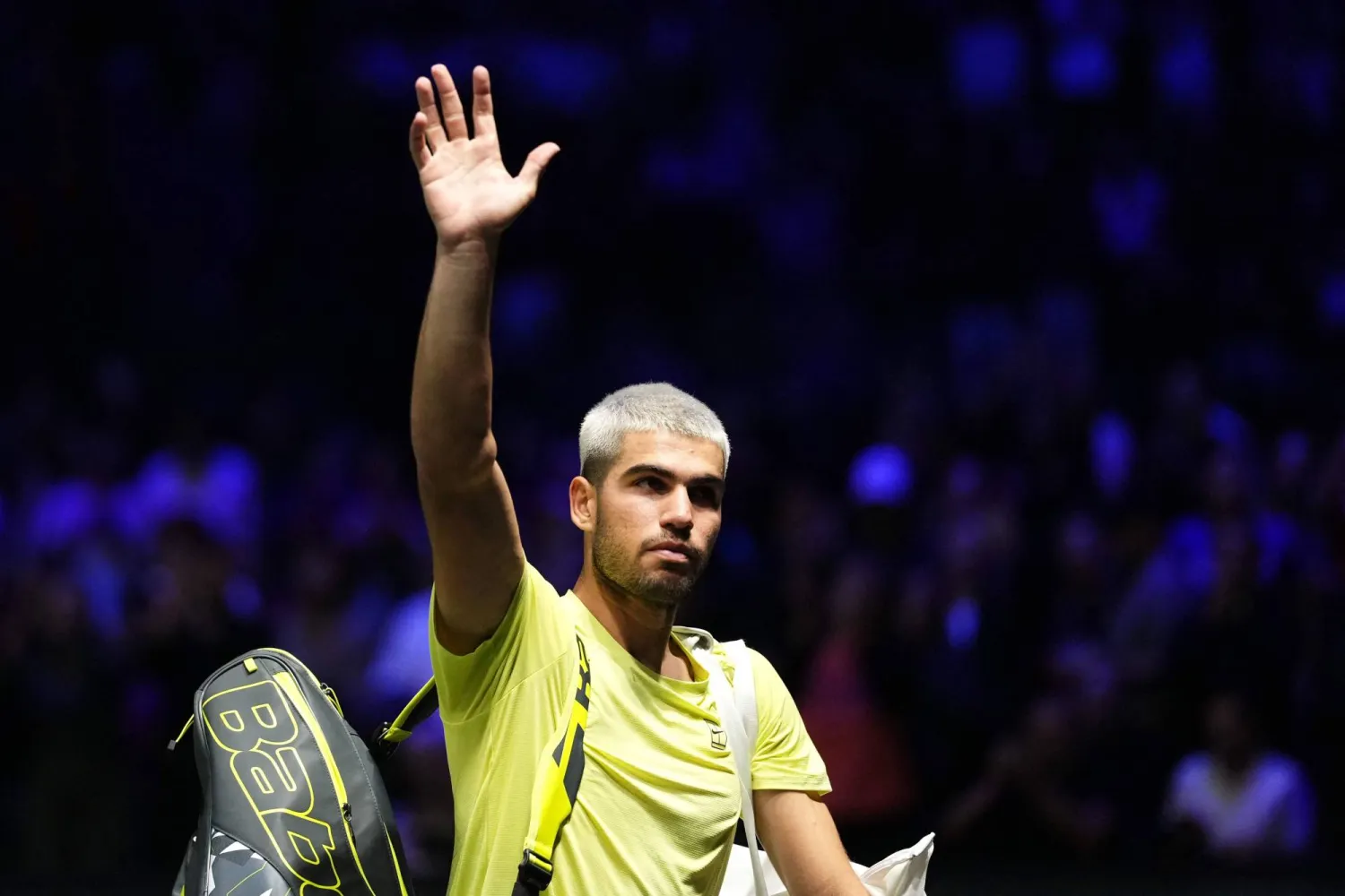 28 October 2025, France, Nanterre: Spanish tennis player Carlos Alcaraz leaves the court after he lost his match against Britain's Cameron Norrie on day two of the Paris ATP Masters 1000 tennis tournament at the Paris La Defence Arena in Nanterre. (AFP/dpa)