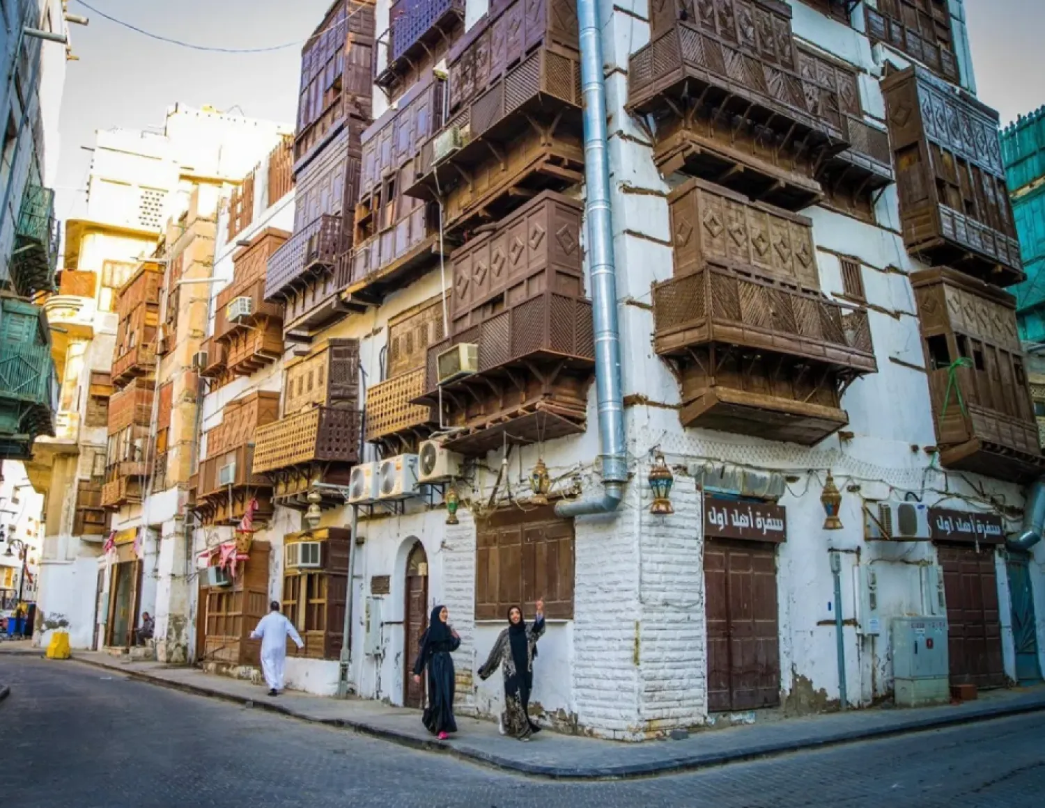 The route features 10 archaeological sites associated with the Hajj journey throughout history - SPA