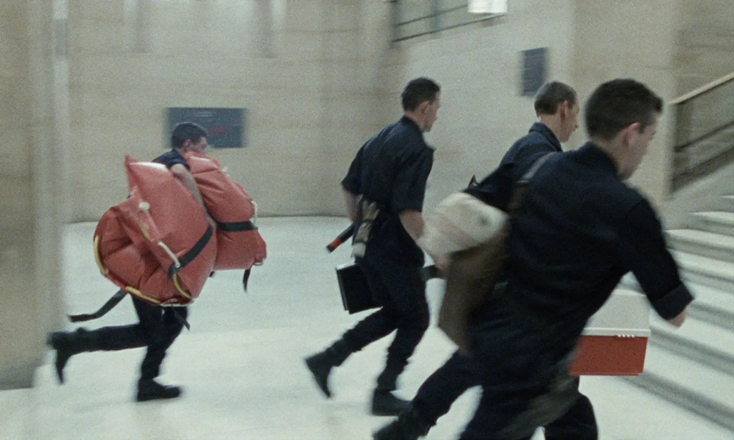 مشاهد من فيلم «مدينة اللوفر» (موقعه الرسمي)