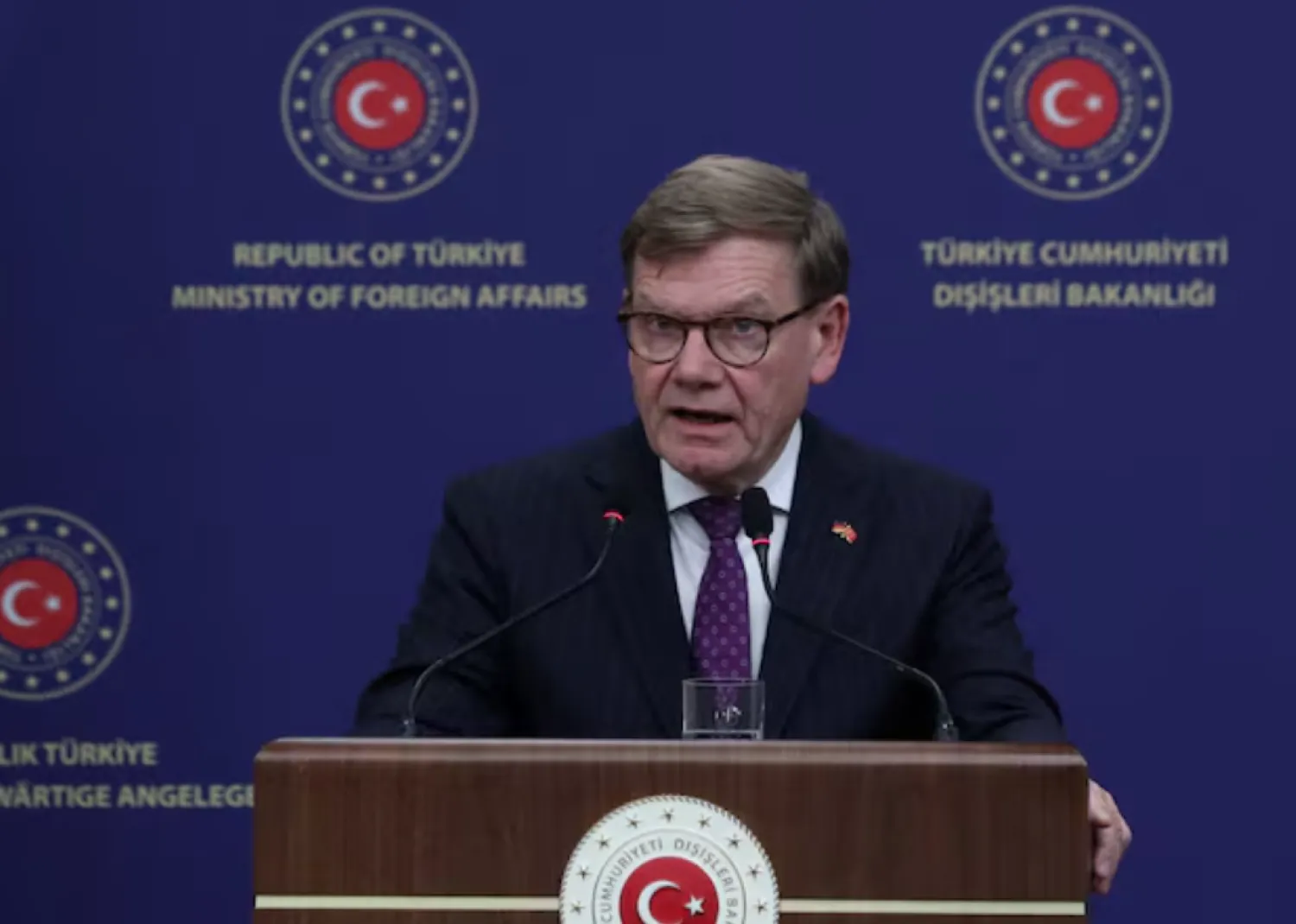 German Foreign Minister Johann Wadephul speaks during a joint press conference with his Turkish counterpart Hakan Fidan (not pictured), in Ankara, October 17, 2025. REUTERS/Cagla Gurdogan/File Photo 