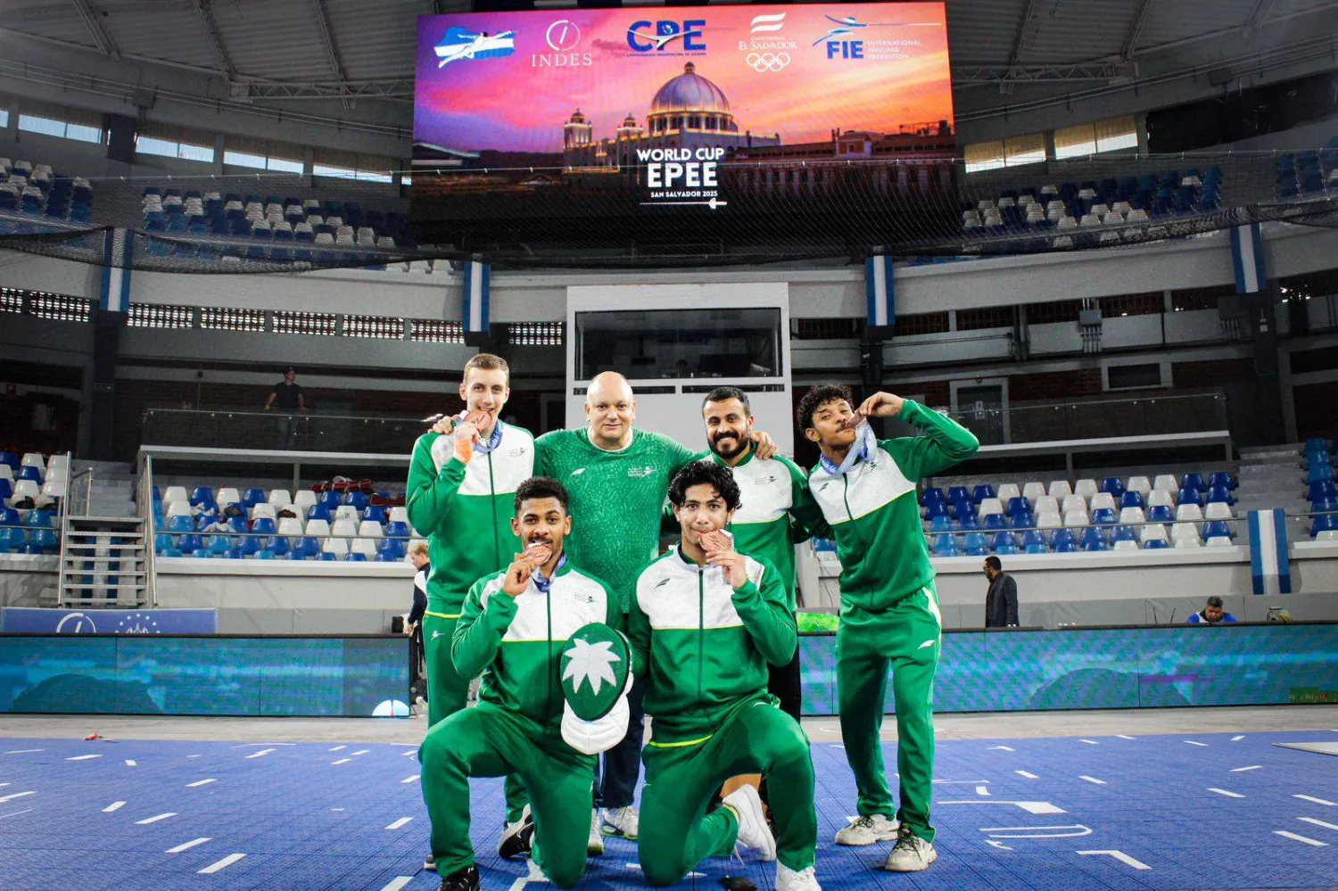 منتخب المبارزة كرر مُنجز بطولة نيجيريا 2024 (الشرق الأوسط) 