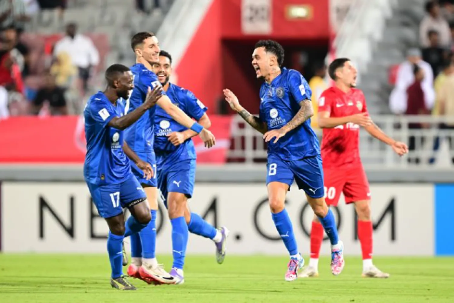 فرحة لاعبي الدحيل بالفوز الكبير على شباب الاهلي (الاتحاد الآسيوي)