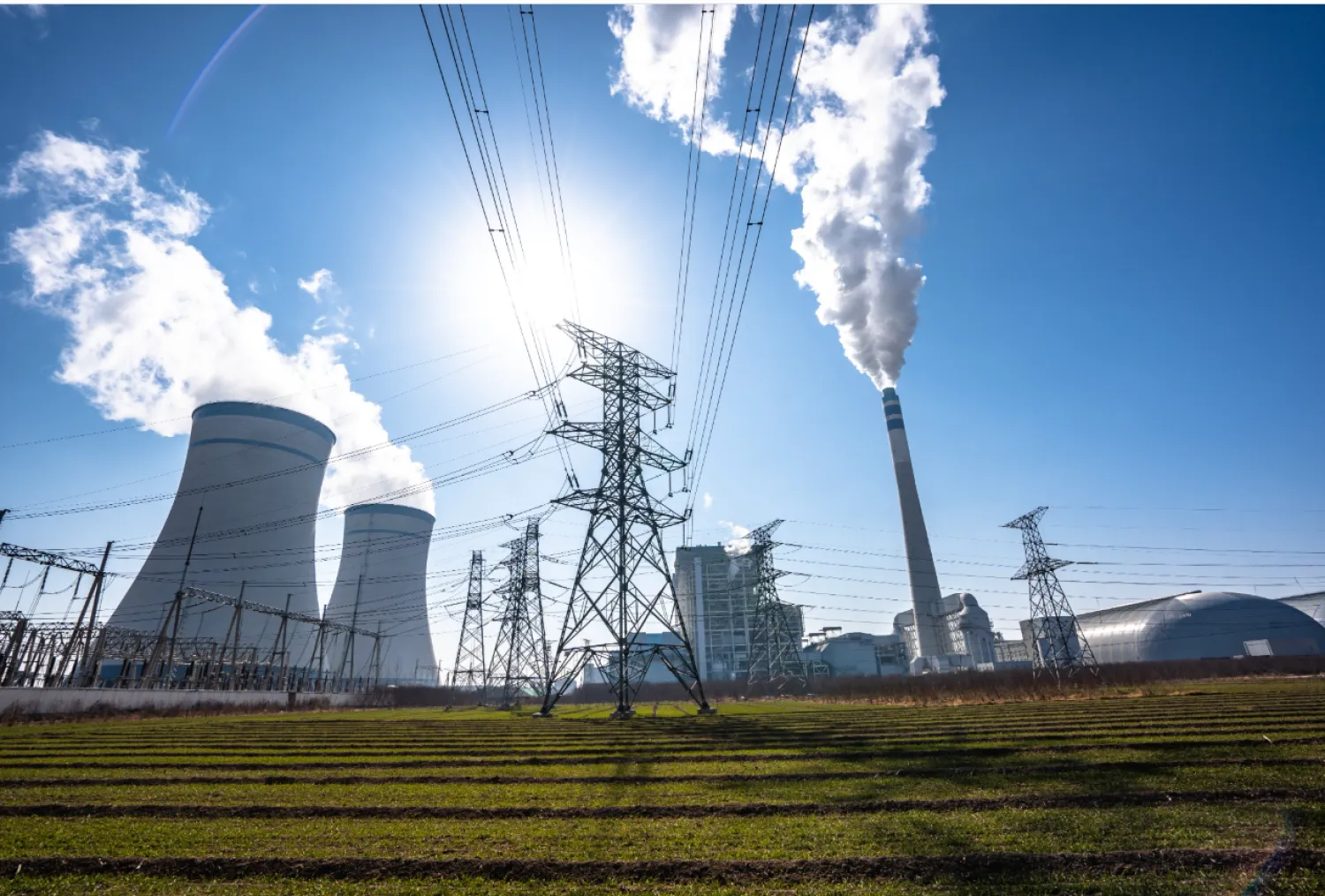 الطاقة النووية لها استدامة في الإنتاج تفوق مصادر الطاقة الأخرى وتعدّ آمنة جداً (هيئة الرقابة النووية والإشعاعية)