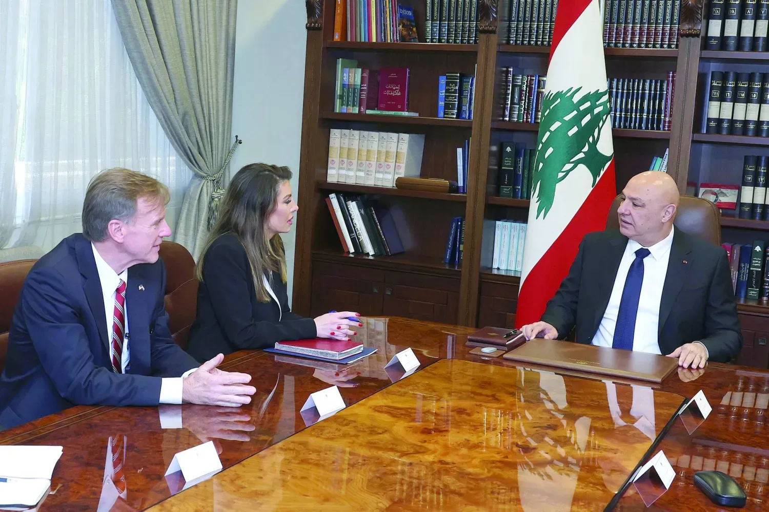 Lübnan Cumhurbaşkanı Joseph Avn, ABD elçisi Morgan Ortagus'u kabul etti (Lübnan Cumhurbaşkanlığı)