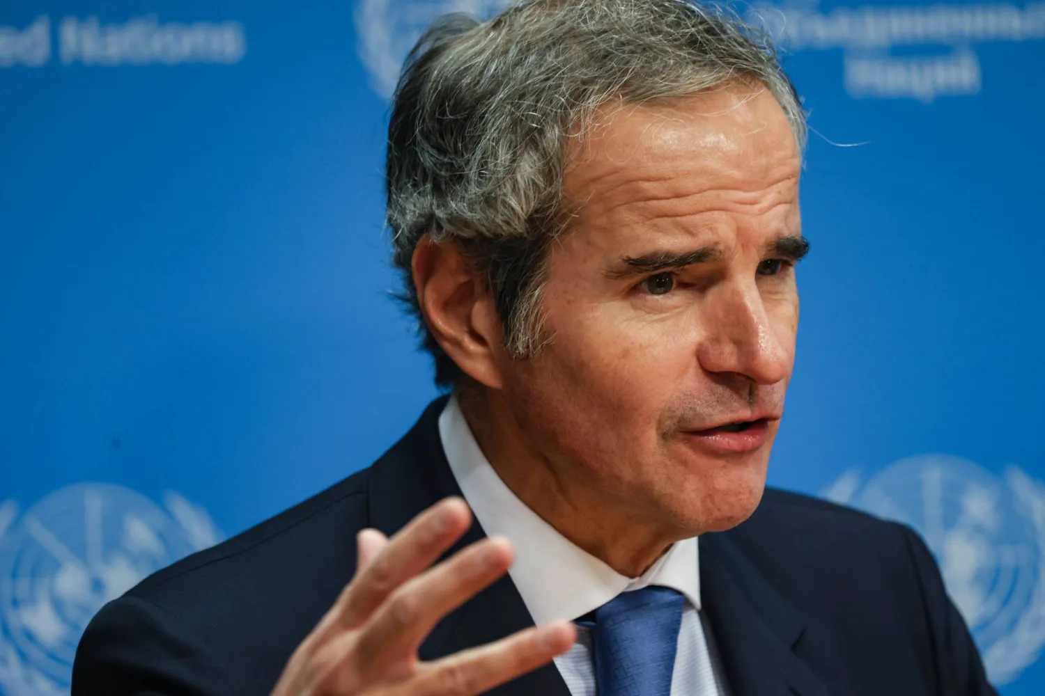29 October 2025, US, New York: RAFAEL MARIANO GROSSI, Director General of the International Atomic Energy Agency (IAEA), briefs the press on current global nuclear safety and security concerns, including developments in Ukraine and Iran. Photo: Bianca Otero/ZUMA Press Wire/dpa