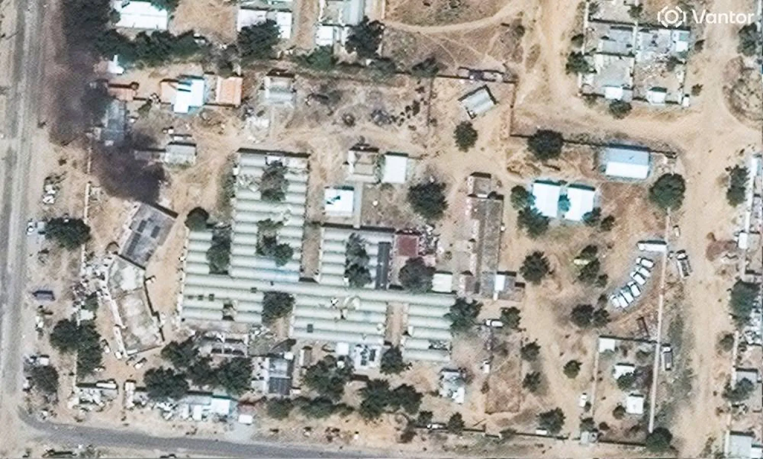  This satellite image from Vantor shows a smoke from a fire at the Saudi hospital in el-Fasher, Sudan, Thursday, Nov. 6, 2025. (©2025 Vantor via AP) 