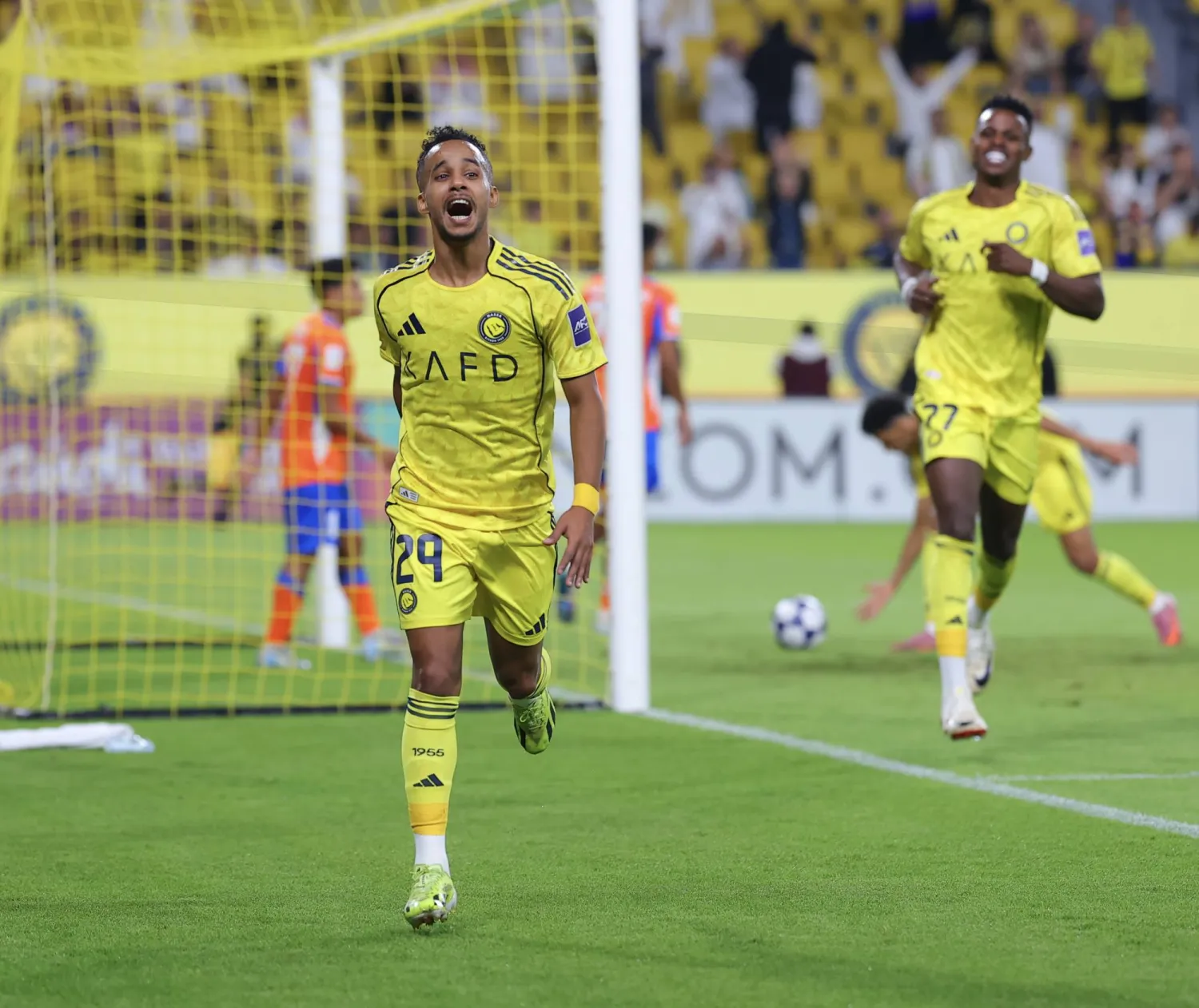 عبد الرحمن غريب لاعب النصر (تصوير: عبد العزيز النومان) 