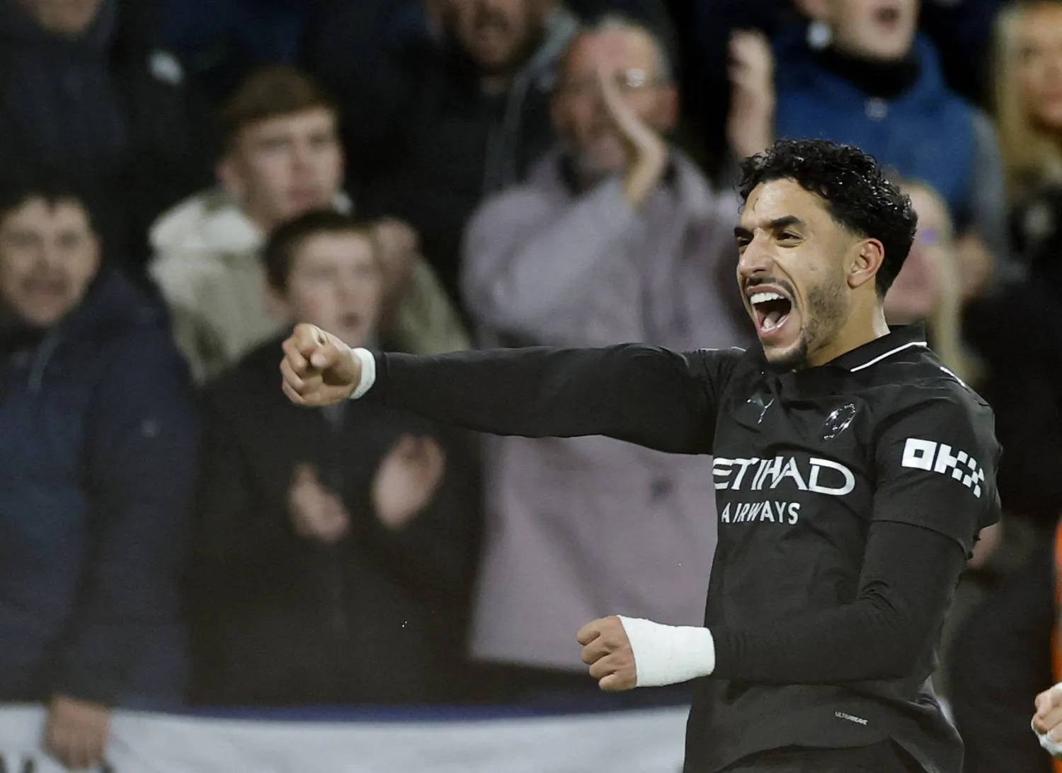 عمر مرموش مهاجم مانشستر سيتي الإنجليزي (رويترز)