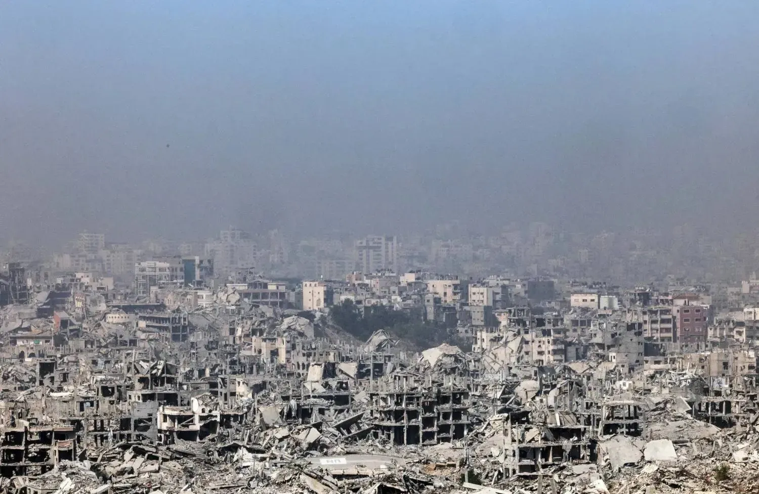 Gazze şehrinde yıkılan binalar, 5 Kasım 2025 (Reuters)