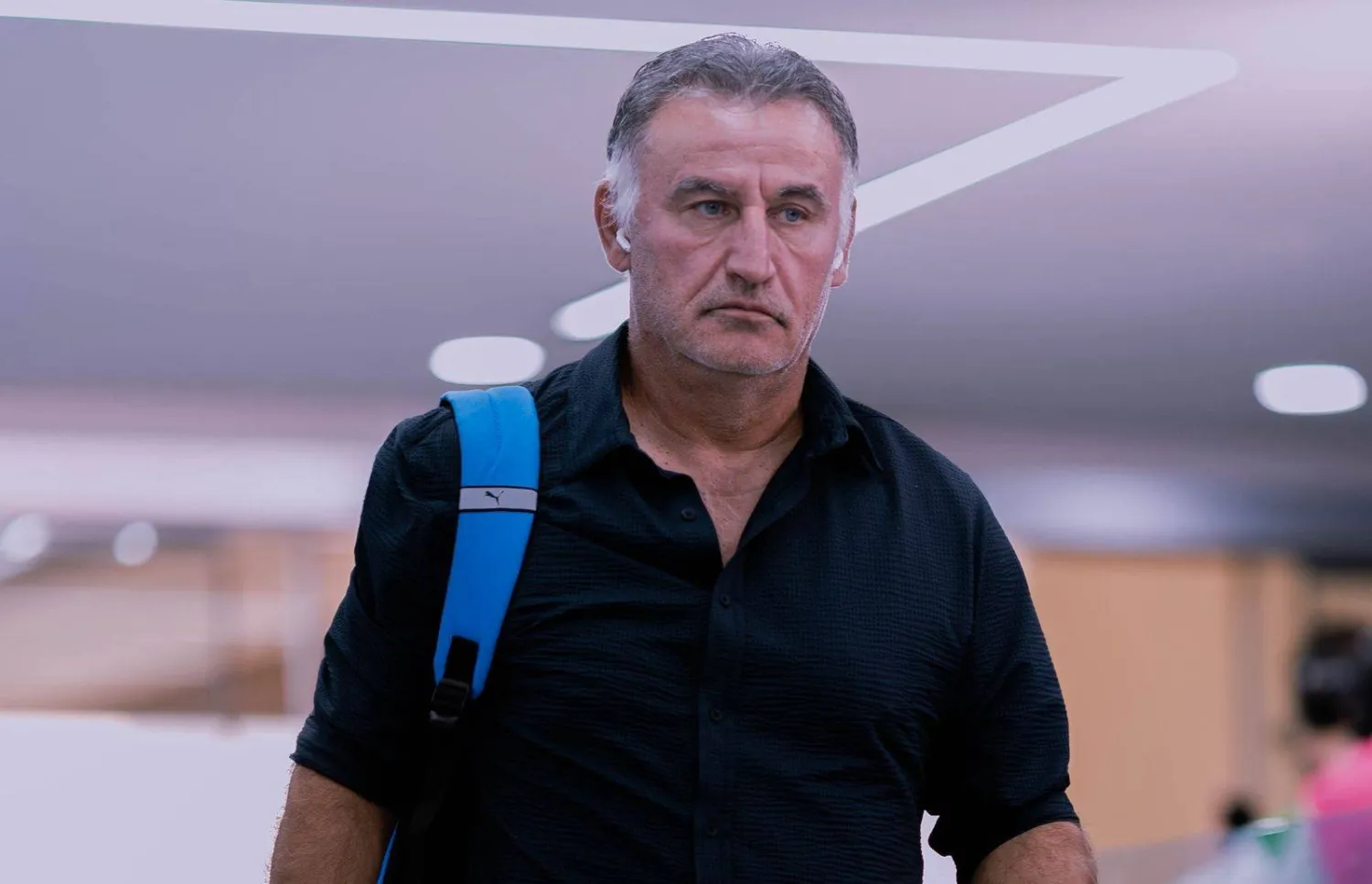  كريستوف غالتييه قال إن الأخطاء الدفاعية الساذجة تكلف فريقه الكثير (نادي نيوم) 