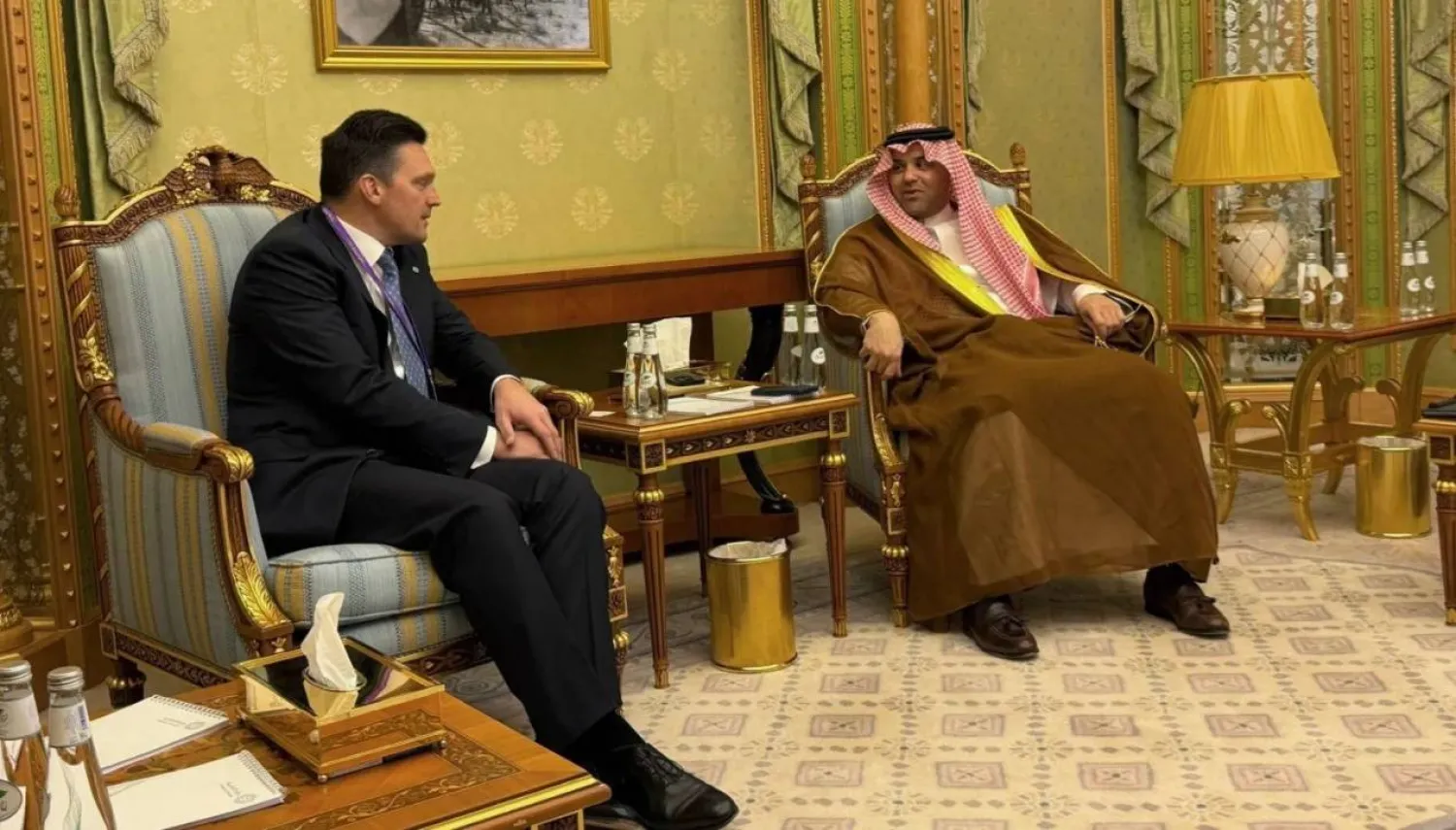 Nikolai Podguzov met with Saudi Deputy Minister of Finance for International Relations Khalid Bawazier on the sidelines of FII held in Riyadh. Photo: Podguzov’s LinkedIn account