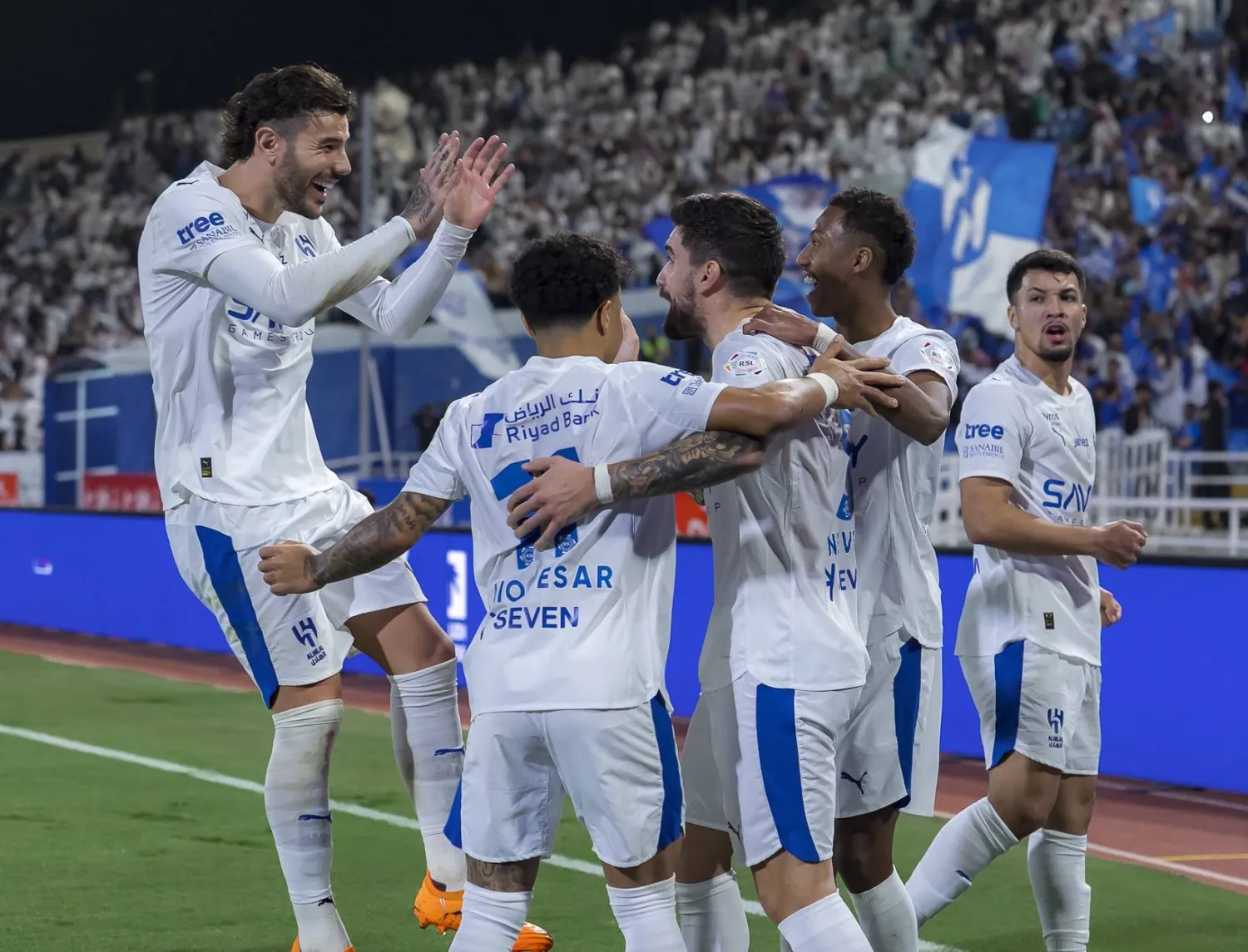 واصل الهلال رحلة انتصاراته رغم الغيابات التي طالت صفوف الفريق (نادي الهلال) 