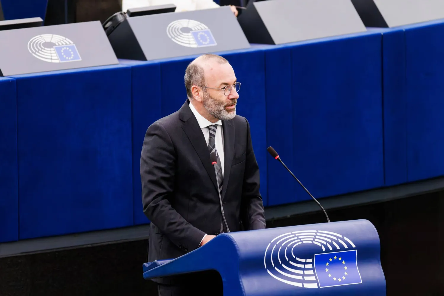 مانفريد فيبر (د.ب.أ)