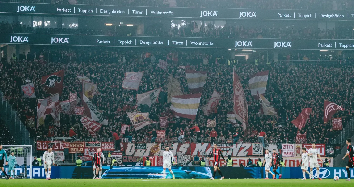 النادي أوضح أن الحادث وقع في محطة القطار الرئيسية (نادي ماينز)