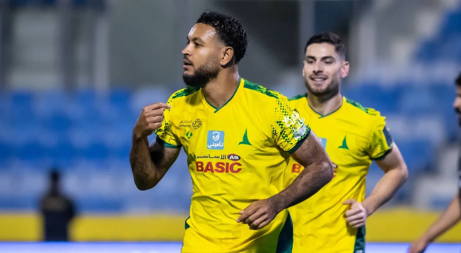 جوشوا أصبح علامة فارقة في صفوف الفريق (نادي الخليج)