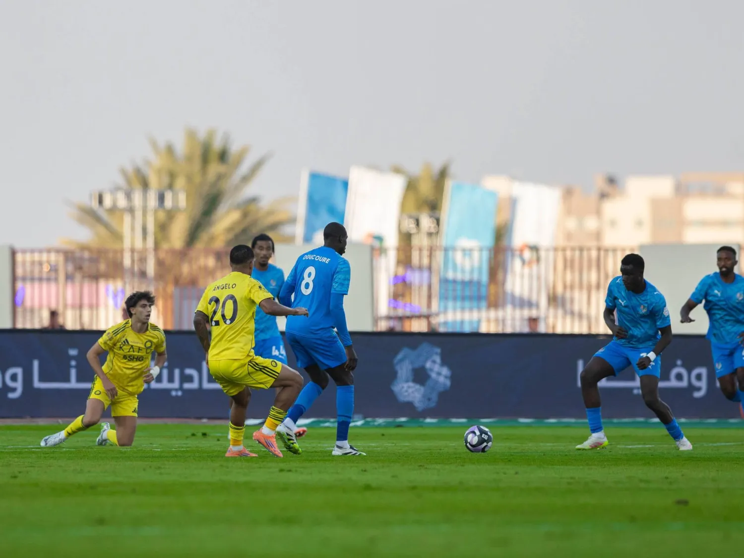 يوجد نادي نيوم في المركز السابع برصيد 13 نقطة وخرج من كأس خادم الحرمين الشريفين (نادي نيوم)