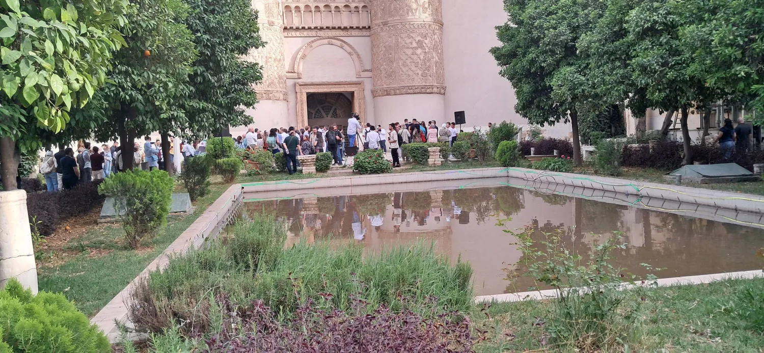 افتتاح معرض الذاكرة الإبداعية في مايو الماضي (مواقع تواصل اجتماعي)