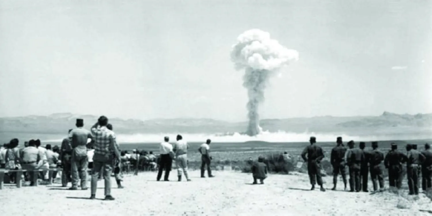 صورة لأحد التفجيرات النووية في الجزائر (مؤسسة الأرشيف الجزائري)