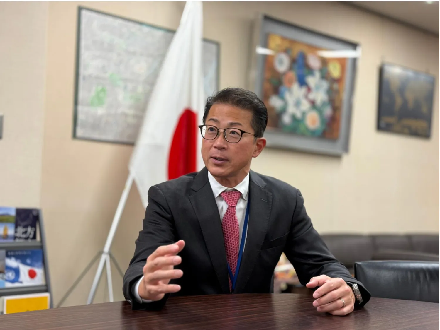 كيتامورا توشيهيرو مساعد وزير الخارجية والمتحدث باسم الخارجية اليابانية (الشرق الأوسط)