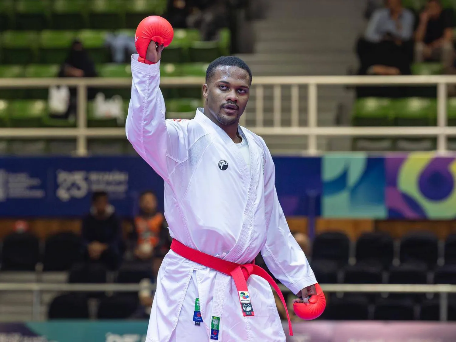 سند سفياني يحقق الميدالية الذهبية في منافسات الكاراتيه (الشرق الأوسط)