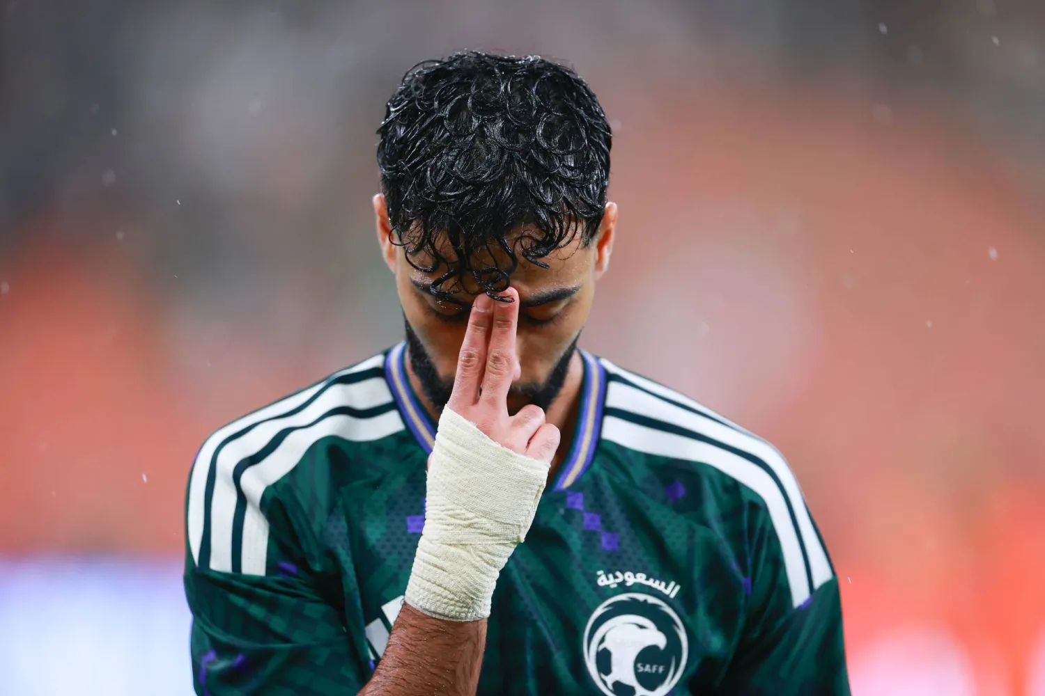 أبو الشامات محتفلاً بالهدف (تصوير: عدنان مهدلي)