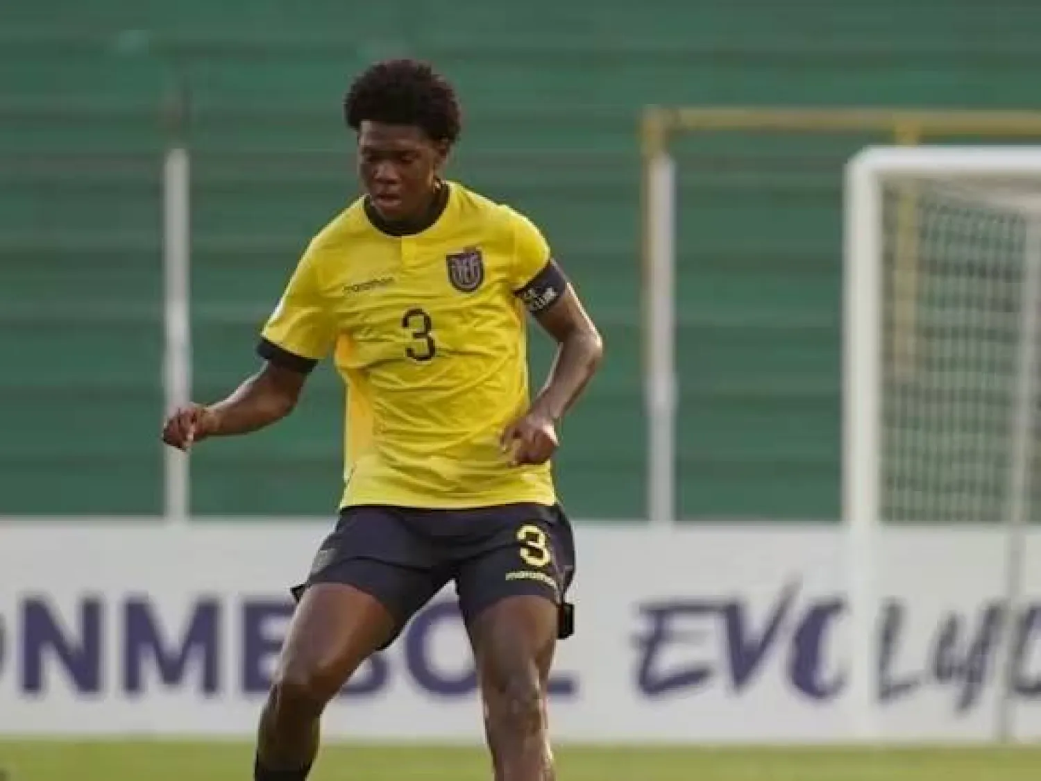 الإكوادوري جويل أوردونيز لاعب كلوب بروج (ون فوتبول)