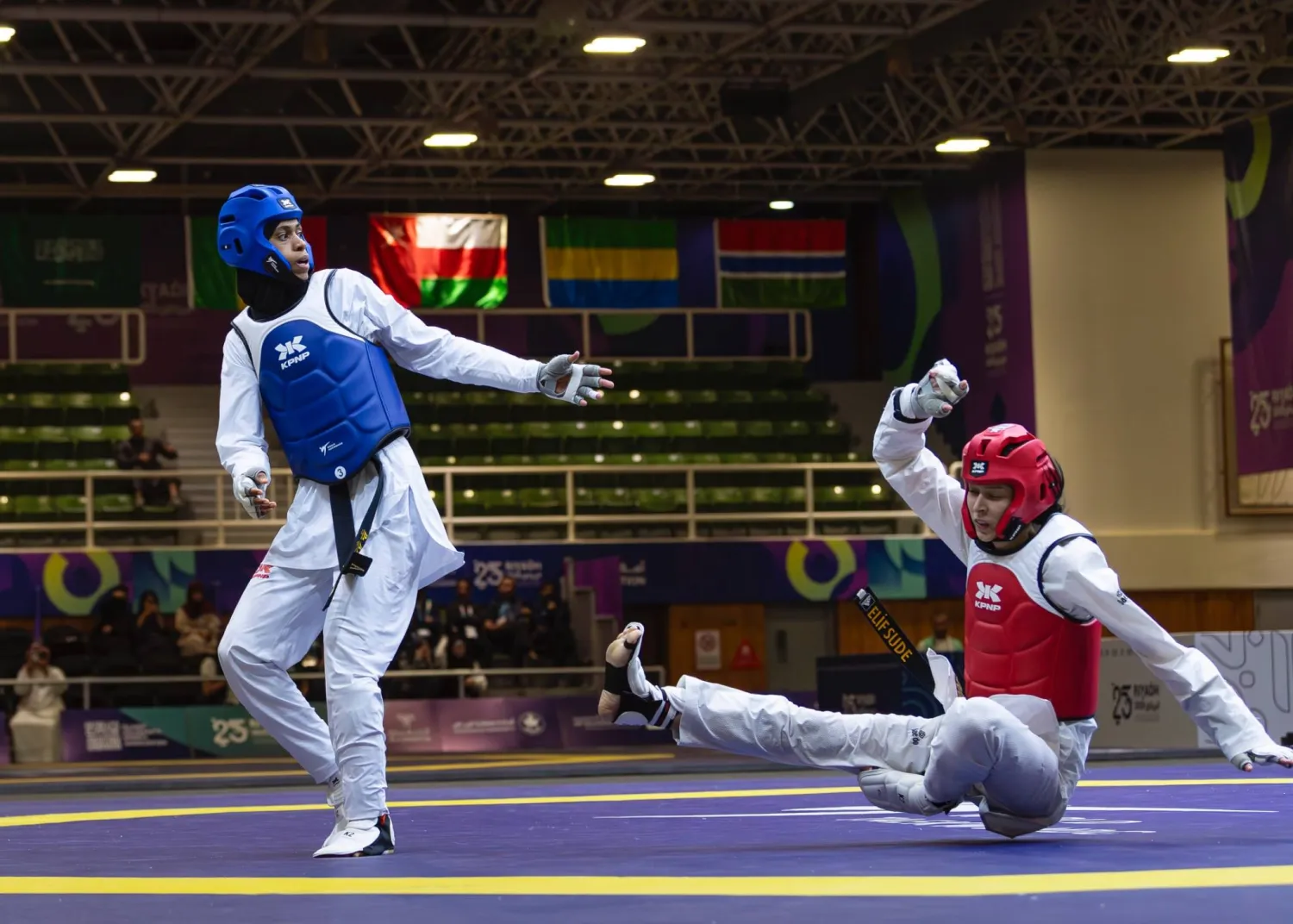 منجز جديد سجلته دنيا أبو طالب بذهبية التايكوندو (الشرق الأوسط)