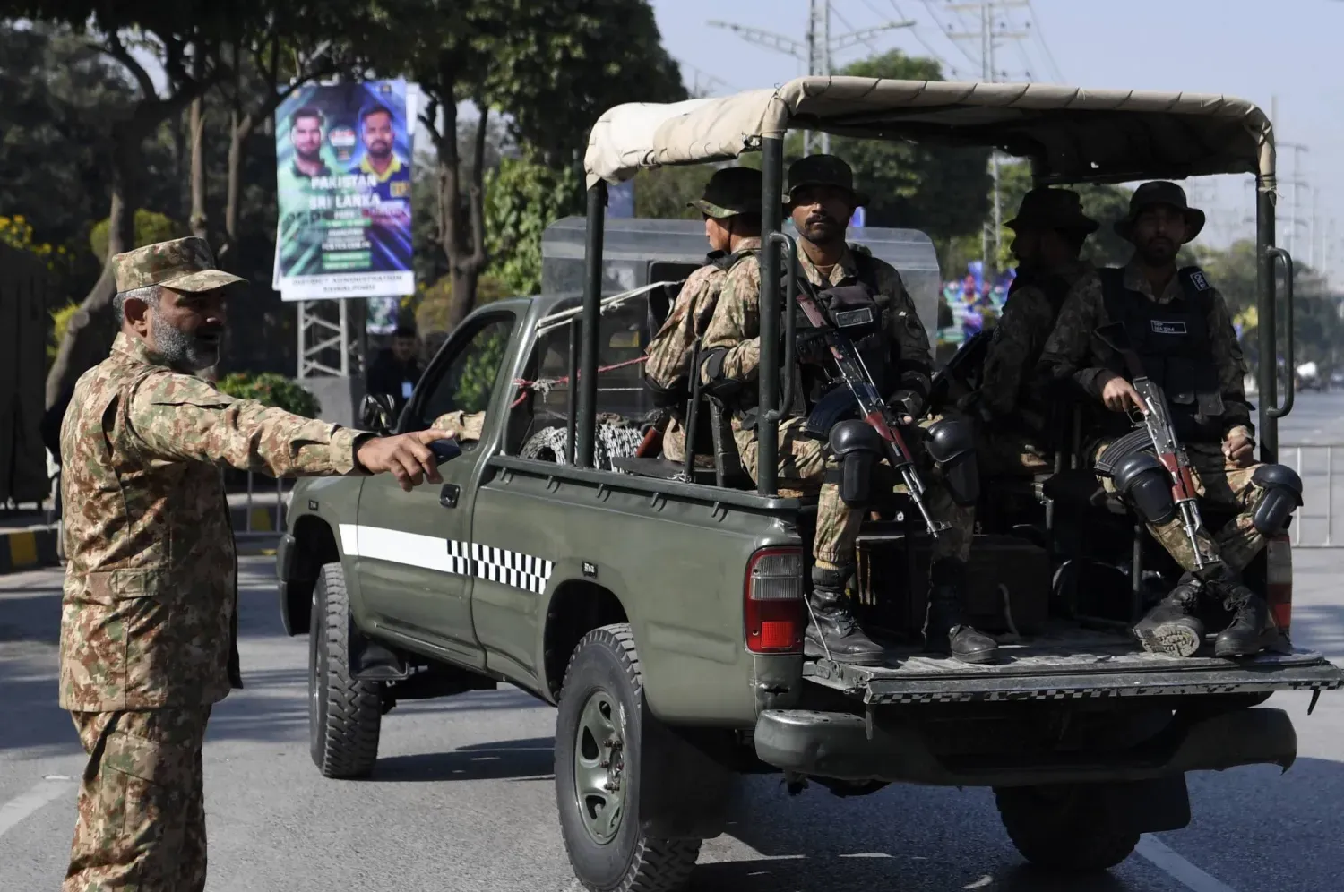 Pakistan kuvvetleri 14 Kasım 2025'te Rawalpindi'de (EPA)