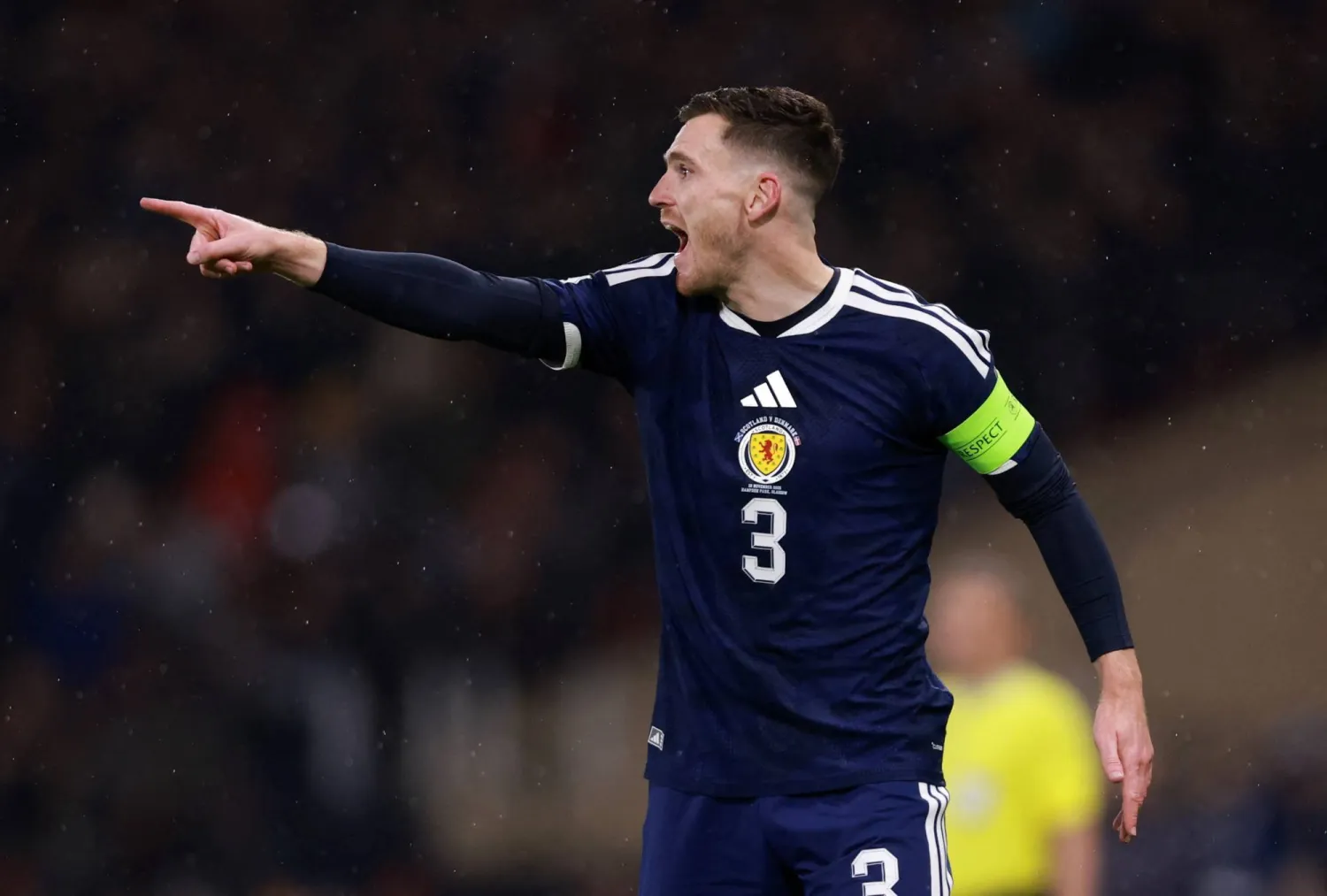 آندي روبرتسون (رويترز)